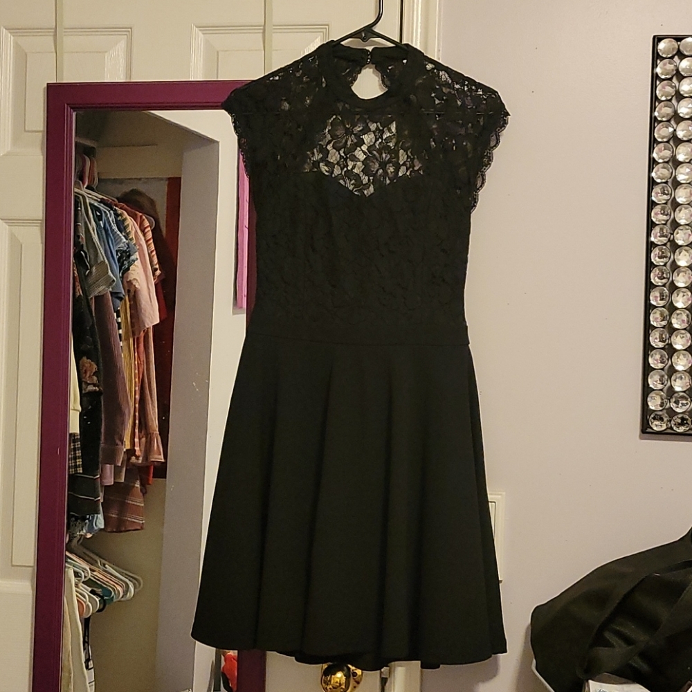 Black lace dress